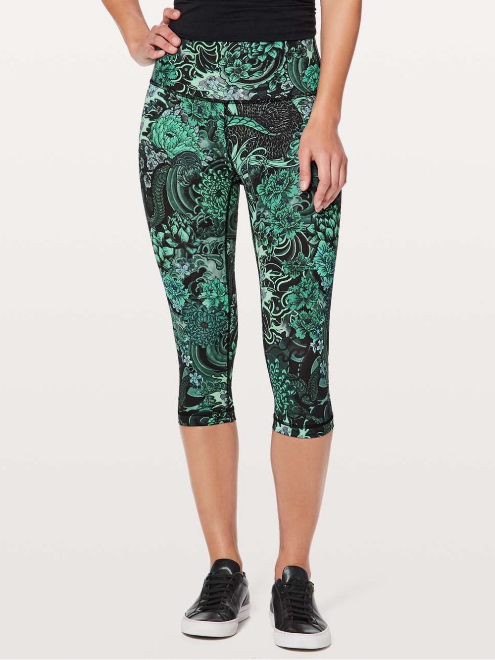 LULULEMON WUNDER UNDER HIGH RISE 1/2 TIGHT *FULL-ON LUXTREME 17” GREEN WOMEN’S 8